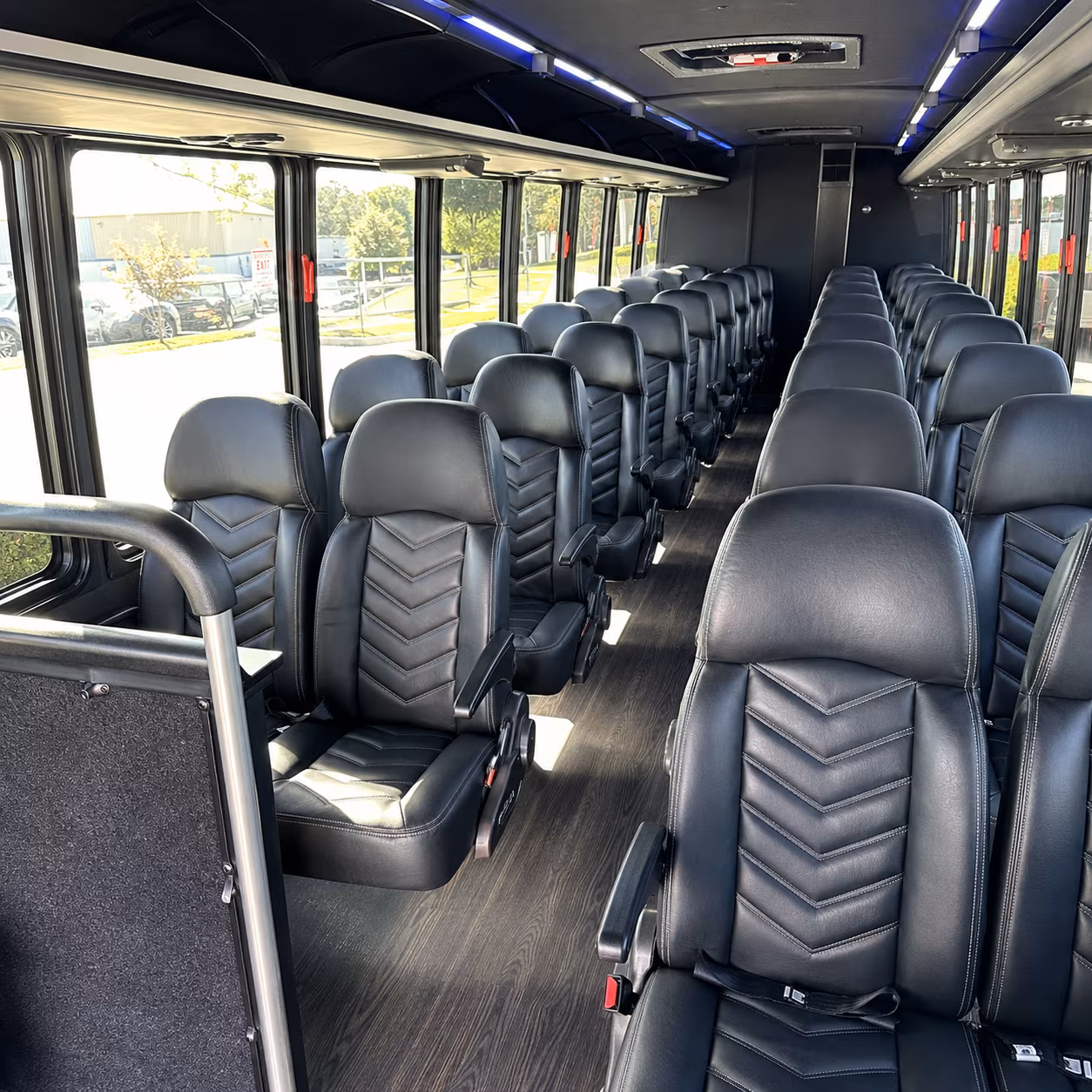 minibuses and motorcoaches to exposition park s science and history museums